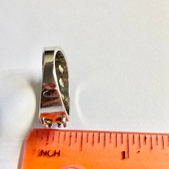 Silver Peridot Green Cubic Zirconia Anniversary Ring Size 7 Plated Simulated - Picture 8 of 9